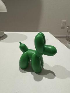 緑色 犬型 バルーンアート オブジェ