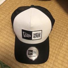 NEW ERA トラッカーキャップ ホワイト/ブラック