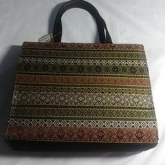 SALE❣️✨西陣帯地使用✨大容量手提げバッグ　新品 早い者勝ち‼️最終値下げ手提げバッグ「西陣帯地使用」 - メルカリ