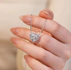 【高品質】✨ロマン派ハート✨モアサナイト ネックレス D2.00ct 高品質】✨ロマン派ハート✨モアサナイト ネックレス D1.00ct