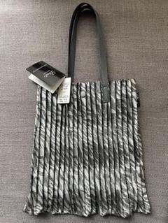 Dionis 日本製 軽量バッグ　アイスグレー プリーツ トートバッグ M Dionis 日本製 軽量バッグ アイスグレー プリーツ トートバッグ