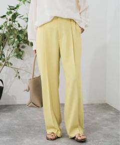 Spick and Span ストレッチタックストレートパンツ
