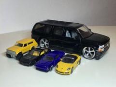 レア!!シボレー サバーバン 1/36 リフトアップミニカー 4台セット 2025年最新】サバーバン ミニカーの人気アイテム - メルカリ