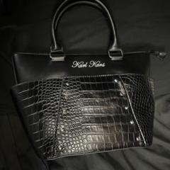 新品未使用　Karl Kani クロコダイル 切替 スタッズ使い ラウンドポーチ Karl Kani - 新品未使用 Karl Kani クロコダイル 切替 スタッズ