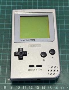 （80）【極美品‼️】Nintendo ゲームボーイポケット シルバー ゲームボーイポケット シルバー(中古品)の通販はau PAY