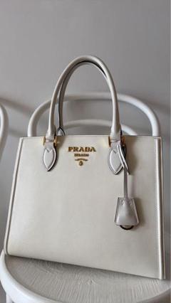 【未使用】PRADA 白 ハンドバッグ ショルダーバッグ