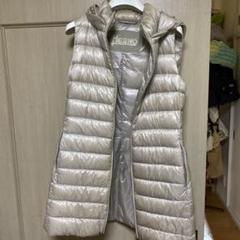 最終値下げ￼【HERNO】ベージュダブルジッパーダウンベスト ウィメンズベスト：ノースリーブウェア | Herno® 公式eショップ