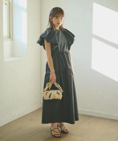 未使用　ハッシュニュアンス　ワンピース　春名亜美 美品 #Newans ハッシュニュアンス 春名亜美 セーラーカラー