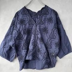 ショコラフィネローブ 花柄刺繍シャツブラウス カットソー F ネイビー