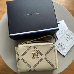 財布　TOMMY HILFIGER カードケース ベージュ
