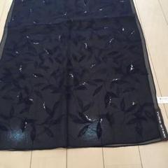 ユリエニタニ ネイビーストール スカーフ シフォン