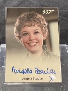 女王陛下の007 アンジェラ・スコーラ 直筆サインカード
