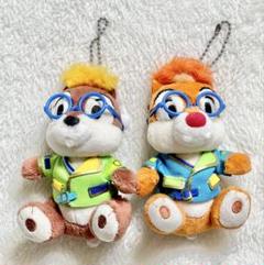 ディズニー　チップ＆デール　ぬいぐるみ　ぬいぐるみバッジ　セット Amazon | ディズニーシー 18周年 グッズ ぬいぐるみバッジ