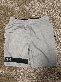 Under Armour グレー ショートパンツ XXL