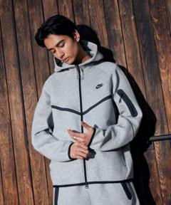 NIKE テックフリース 水色 上