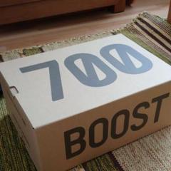 27.5㎝ アディダス YEEZY BOOST 700 V2 "CREAM"