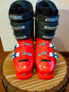 26-26.5cm　ATOMIC REDSTER ジュニアスキー ブーツ ATOMIC スキー ブーツ キッズ ジュニア アトミック＜2025
