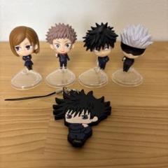 呪術廻戦キャラクター フィギュア4体とキーホルダーセット