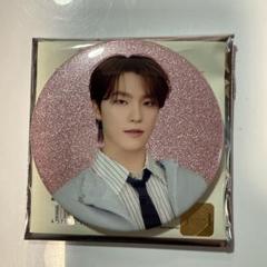 SEVENTEEN セブチ holiday 缶バッジ　コンプ　まとめ売り SEVENTEEN セブチ ジョシュア HOLIDAY 缶バッジ ランダム - メルカリ