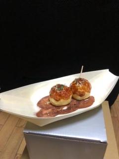 食品サンプル　たこ焼き　食べかけ