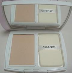 CHANEL LE BLANC パウダーファンデーション B10 CHANEL LE BLANC パウダーファンデーション B10 - メルカリ