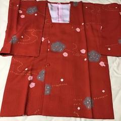 赤い花柄の道行コート