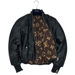 リバーシブル◎ LOUIS VUITTON ボンバージャケット　モノグラムのサムネイル