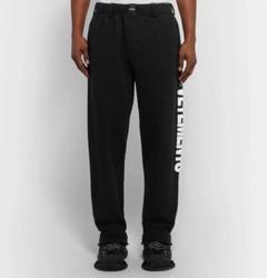 vetements ヴェトモン ロゴスウェットパンツの中古/未使用品 - メルカリ vetements ヴェトモン ロゴスウェットパンツの中古/未使用品 - メルカリ