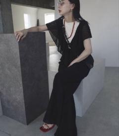 MEDI RUFFLE KNIT ROMPERS ブラック AMERI - メルカリ