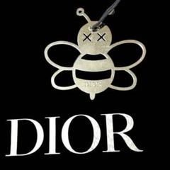 Dior HOMME Dior×KAWS ノベルティチャーム　非売品　未使用①