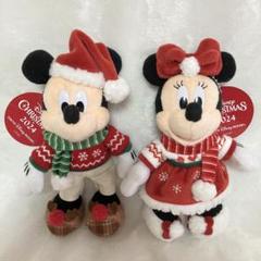 ディズニー　クリスマス　2024 ぬいぐるみバッジ　ミニー　ミッキー　セット