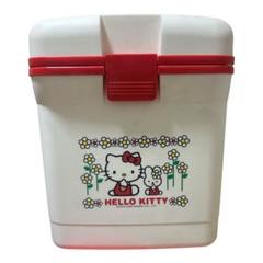 HELLO KITTY コンパクト保冷ボックス サンリオ ハローキティ クーラーボックス - メルカリ