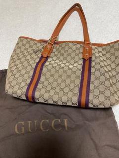 希少 GUCCI GG シェリーライン トートバッグ チャーム/保存袋付き GUCCI グッチ GG柄 シェリーライン トートバッグ 肩掛け