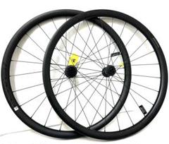 specialized ROVAL ロヴァール TERRA C 370 ホイール specialized ROVAL ロヴァール TERRA C 370 ホイール - メルカリ