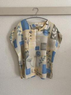 ヴィンテージ　古着　フラワーブラウス　トップス