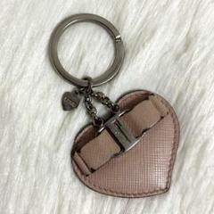 【新品】フェラガモ　キーリング キーホルダー ピンク VARA リボン ハート Ferragamo フェラガモ キーリング ヴァラリボン ハート レザー