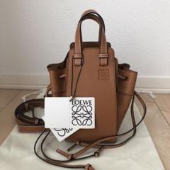 【だぼじ】LOEWE ロエベ パーソナライズチャーム LOEWE】 パーソナライゼーション ストラップ (LOEWE/バッグ