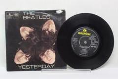 The Beatles – Yesterday – Vinyl (7