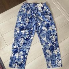 アーバンリサーチkagure 花柄カジュアルパンツ かぐれ - 新品タグ付◉ かぐれ 小花柄プリントイージーパンツ