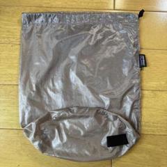 patagonia ダスパーカー　シルバー収納袋
