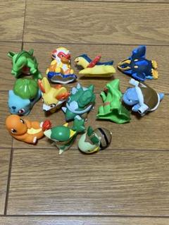 ポケモンミニフィギュア 御三家12個
