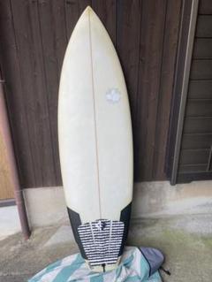 値下げしました!大人気 ミッドレングス サーフボード 7'0 テイクオフ ...