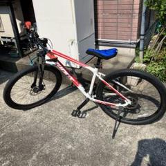 芸能人愛用のルームウェア ジャイアントマウンテンバイク前後輪ディスクブレーキ4年落ち 自転車本体