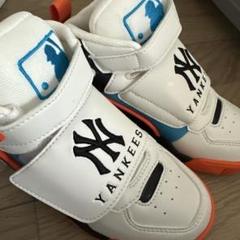 MLBスニーカー18cm