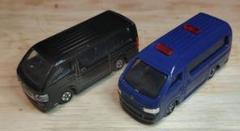 トミカ　トヨタ　ハイエース　警察車両　廃盤　絶版　ミニカー