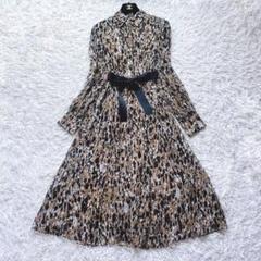 美品✨マックスマーラ ロングワンピース ゆったり グレージュ 大きいサイズ44 美品✨マックスマーラ ロングワンピース ゆったり グレージュ