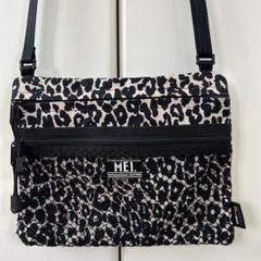 サコッシュ:MEI レオパード柄