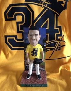 MLB 2012 FELIX HERNANDEZ Tシャツ付き MLB 2012 FELIX HERNANDEZ Tシャツ付き - メルカリ