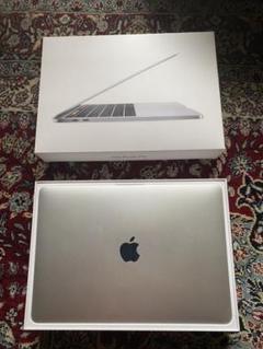 MacBook pro 13インチ2018
