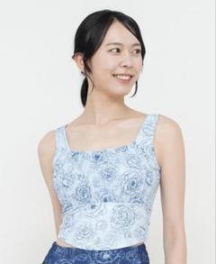 新品未使用SUKALAヨガウェアLサイズ SUKALA】ブラトップ付きエンボスTee(Lサイズ サックス